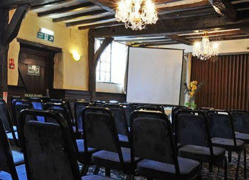 Crown Hotel Brackley Eksteriør bilde